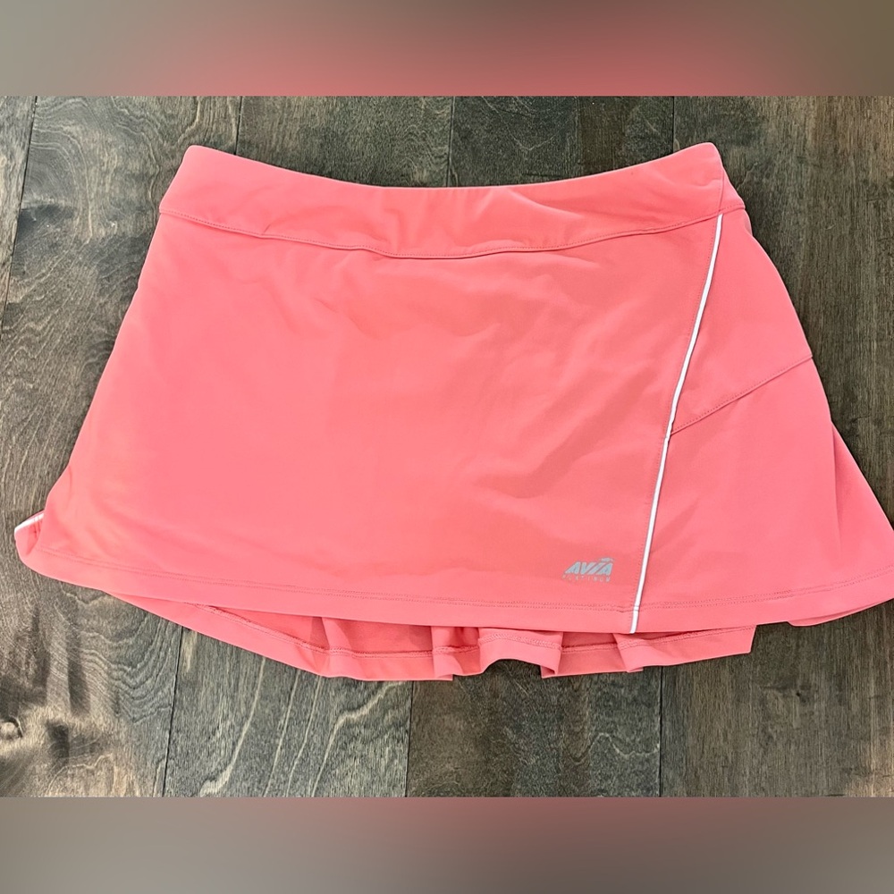 Avia Platinum 13” Tennis Skirt Size L